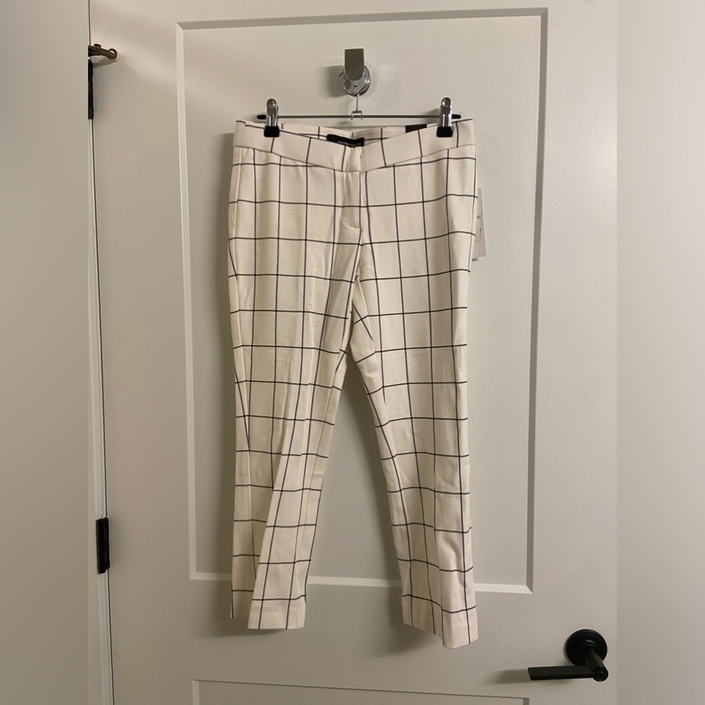 New petite women’s dress pants, size 4P